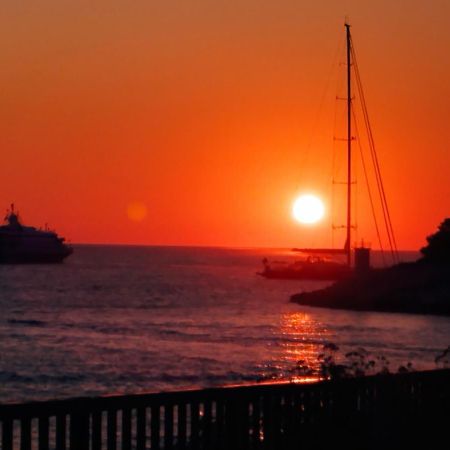Apartman Lucy Hvar Town Esterno foto