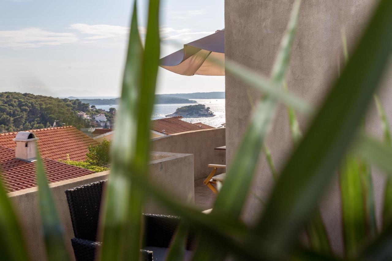 Apartman Lucy Hvar Town Esterno foto