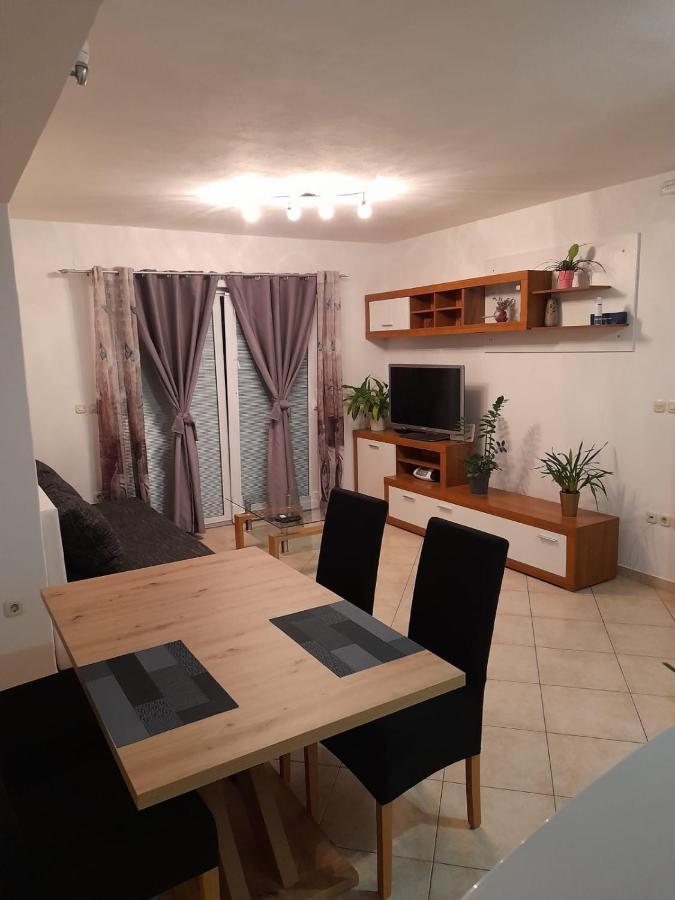 Apartman Lucy Hvar Town Esterno foto