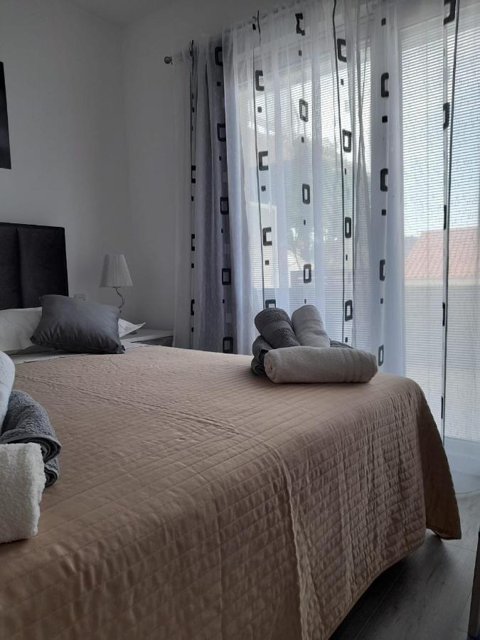 Apartman Lucy Hvar Town Esterno foto